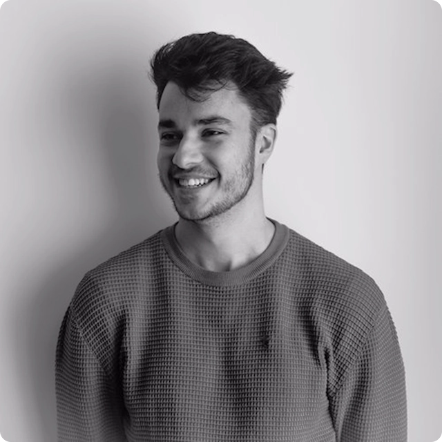 Picture of Ryan smiling.